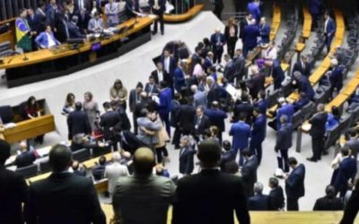 Urgência em votação do novo arcabouço fiscal é aprovado pela Câmara